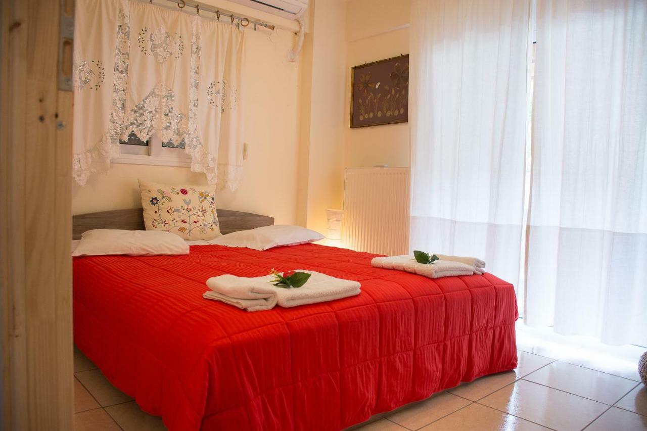 Cozy Maisonette Kamena Vourla Buitenkant foto